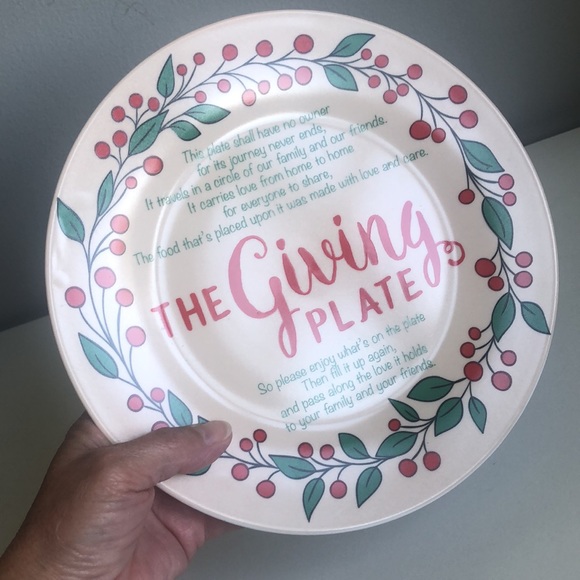 Christmas Holly And Berry The Giving Plate/Platter - Picture 5 of 7